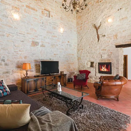 Four-bedroom In Feriehus *